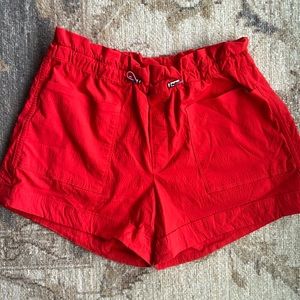 Athleta woman’s elastic waist shorts - size 4